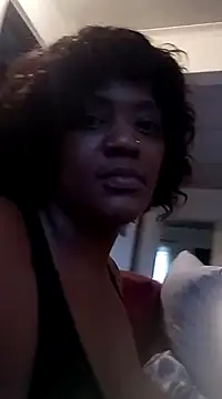 QueenOFthroat online show from 7, 12, 2024