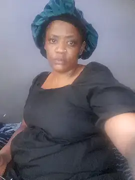 QueenOFthroat online show from 26, 1, 2025