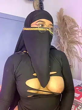 Maisa issa online show from 4, 1, 2025