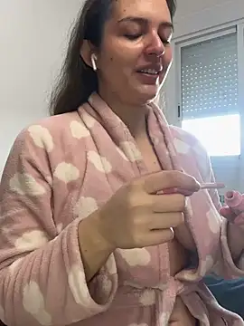 tatianaAlvarez1 online show from 10, 3, 2025