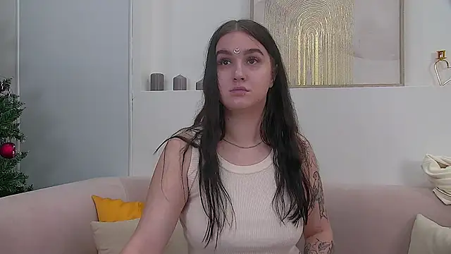 ChristinaMilton online show from 31, 12, 2024