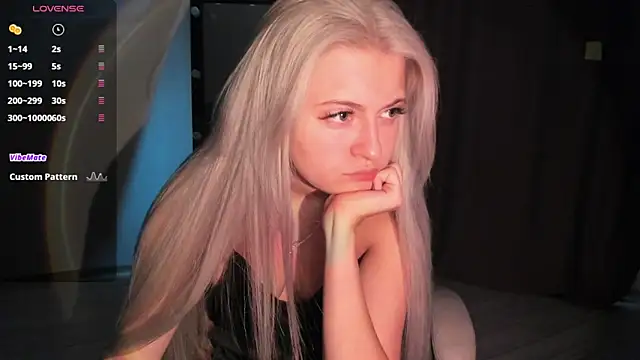 Lana Younes online show from 20, 10, 2025