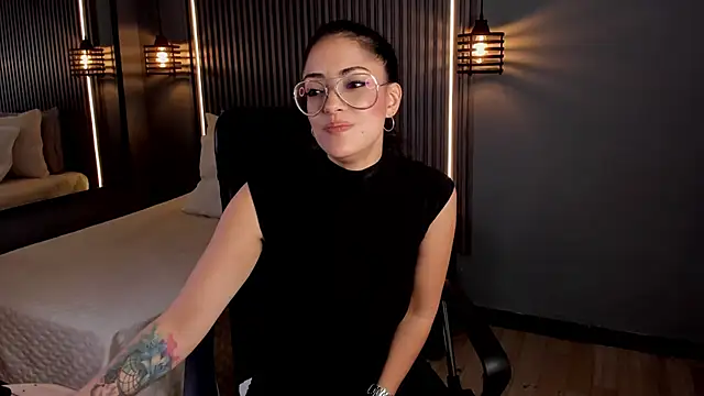 aura-baker online show from 31, 1, 2025