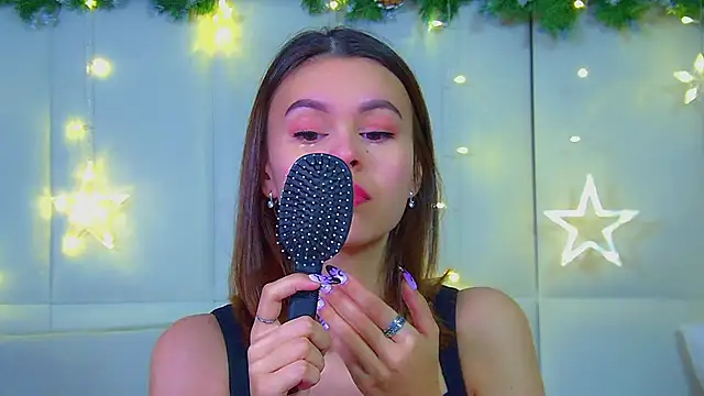 PollyLanders online show from 3, 12, 2025