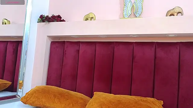 Snapshot of JESSYCORTES chatting on 5, 2, 2025 JESSYCORTES online show from 5, 2, 2025