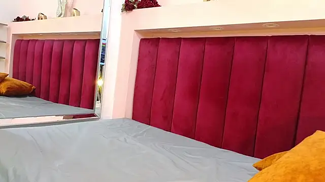 Snapshot of JESSYCORTES chatting on 22, 2, 2025 JESSYCORTES online show from 22, 2, 2025