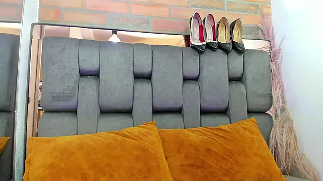 Snapshot of JESSYCORTES chatting on 25, 9, 2025 JESSYCORTES online show from 25, 9, 2025