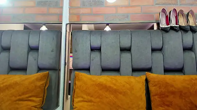 Snapshot of JESSYCORTES chatting on 28, 9, 2025 JESSYCORTES online show from 28, 9, 2025