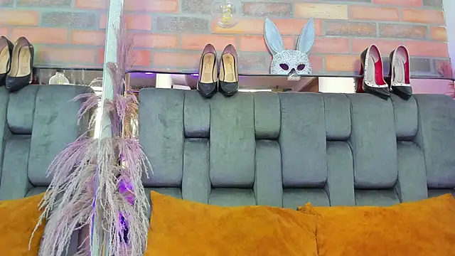 Snapshot of JESSYCORTES chatting on 23, 10, 2025 JESSYCORTES online show from 23, 10, 2025