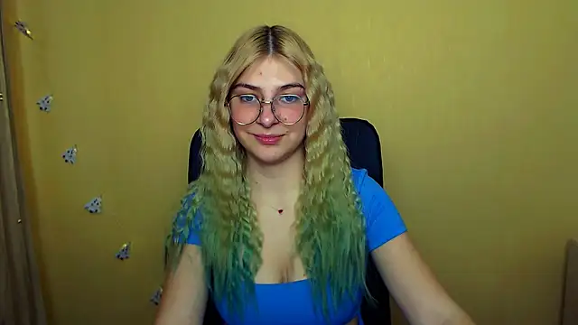 Luna Lush  online show from 17, 12, 2024