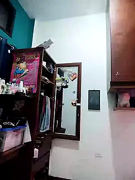 SophiaWeestt99 online show from 28, 2, 2025