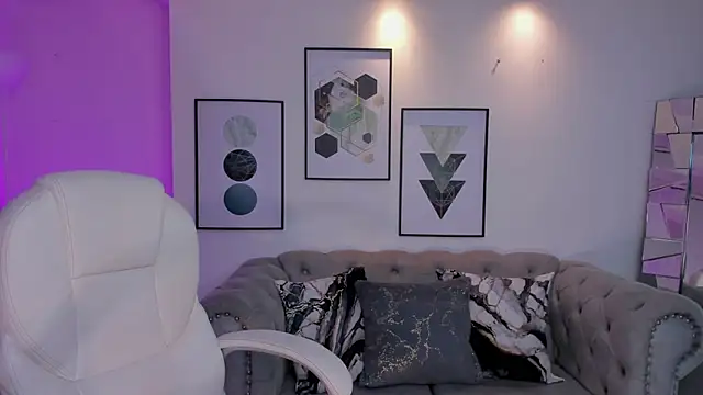 Shantaall  online show from 25, 2, 2025