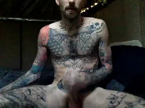 Snapshot of Tuhands chatting on 23, 1, 2025 Tuhands online show from 23, 1, 2025
