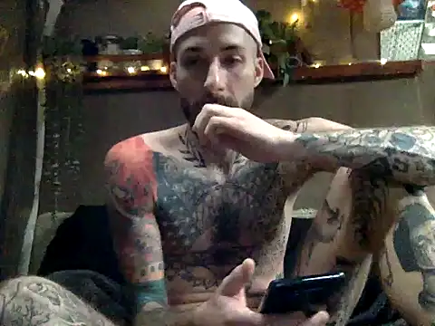 Snapshot of Tuhands chatting on 14, 2, 2025 Tuhands online show from 14, 2, 2025