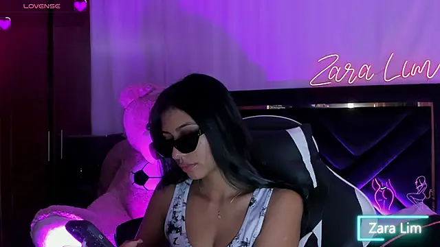 ZaraLim online show from 25, 9, 2025