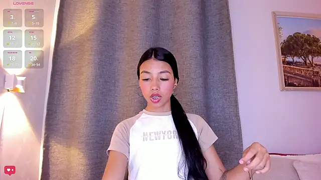 Little caprice x online show from 21, 10, 2025