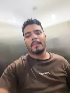 Snapshot of thiagowes chatting on 3, 4, 2026 thiagowes online show from 3, 4, 2026