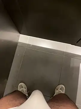 Snapshot of thiagowes chatting on 10, 4, 2026 thiagowes online show from 10, 4, 2026