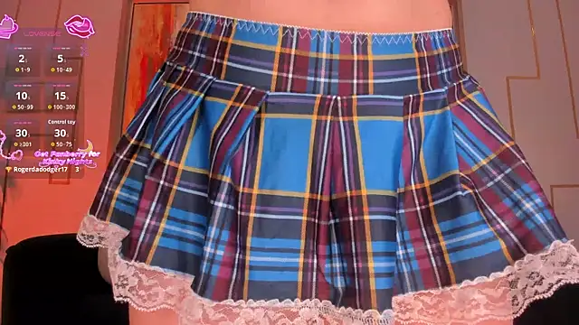 RebeccaHudson online show from 13, 12, 2025