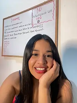 Aitana98  online show from 15, 2, 2025