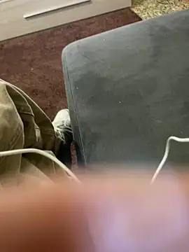 Snapshot of Babyj9898 chatting on 5, 4, 2026 Babyj9898 online show from 5, 4, 2026