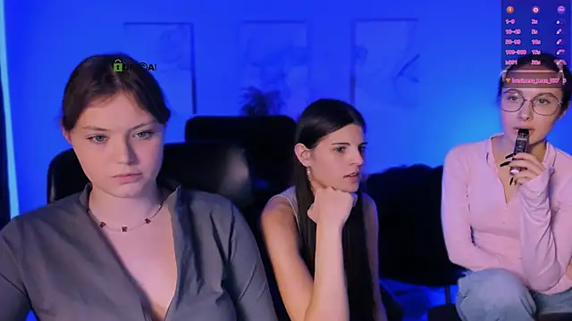 nikole kitt online show from 23, 11, 2025