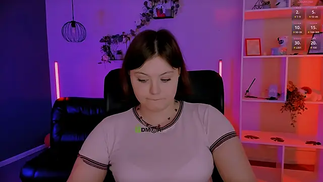 nikole kitt online show from 14, 5, 2026