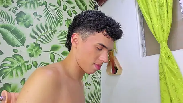 SEANTROYY online show from 6, 2, 2025