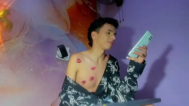 SEANTROYY online show from 15, 2, 2025