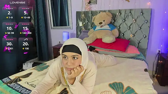 AliaAsad online show from 6, 11, 2025