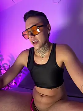  PhillipBrown online show from 6, 3, 2026