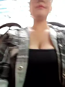 lara moon25 online show from 28, 9, 2025