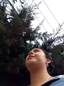 lara moon25 online show from 20, 10, 2025