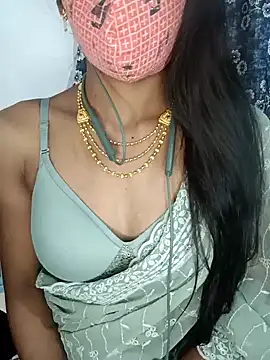 Snapshot of Miakhalifatamil chatting on 19, 1, 2025 Miakhalifatamil online show from 19, 1, 2025