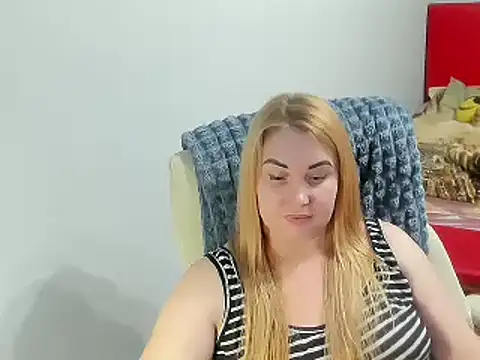 SkarletXDream online show from 5, 2, 2025