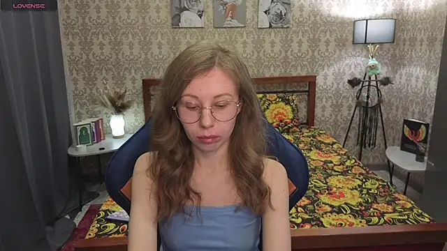 Lill Mary online show from 7, 2, 2026