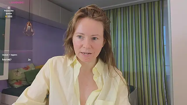 Snapshot of JanePearl chatting on 20, 12, 2024 JanePearl online show from 20, 12, 2024