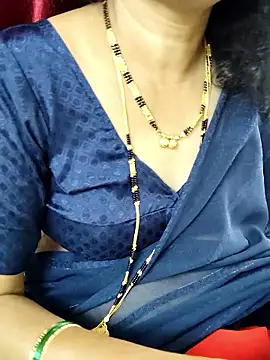 Snapshot of anuradha1432 chatting on 11, 1, 2026 anuradha1432 online show from 11, 1, 2026