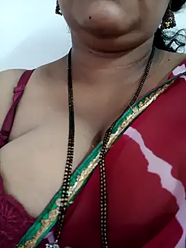 Snapshot of Nyra-23 chatting on 28, 9, 2025 Nyra-23 online show from 28, 9, 2025