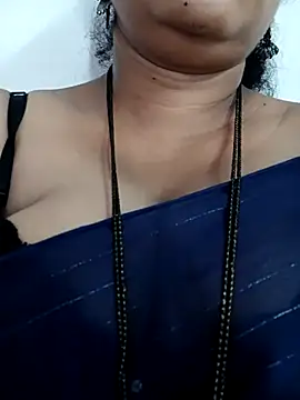 Snapshot of Nyra-23 chatting on 30, 9, 2025 Nyra-23 online show from 30, 9, 2025