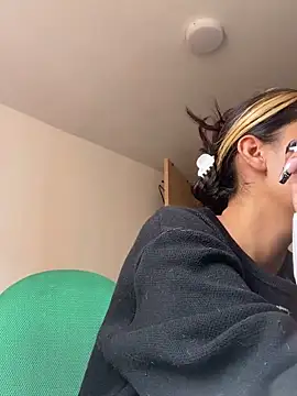 baby lizy online show from 16, 10, 2025