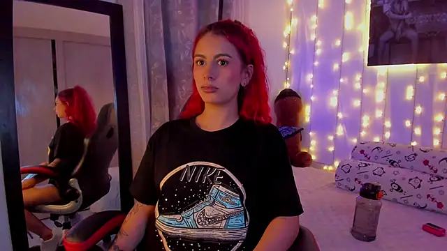 Snapshot of Sophiee_Hill chatting on 31, 1, 2025 Sophiee Hill online show from 31, 1, 2025