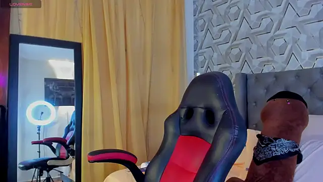 Snapshot of Sophiee_Hill chatting on 29, 9, 2025 Sophiee Hill online show from 29, 9, 2025