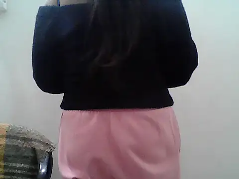 Snapshot of Vidhi_Singh9 chatting on 2, 1, 2025 Vidhi Singh9 online show from 2, 1, 2025