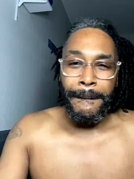 Snapshot of bigdinca chatting on 9, 10, 2025 bigdinca online show from 9, 10, 2025