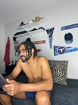 Snapshot of bigdinca chatting on 4, 11, 2025 bigdinca online show from 4, 11, 2025