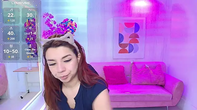 Snapshot of Gabby_evanns chatting on 8, 10, 2025 Gabby evanns online show from 8, 10, 2025