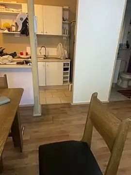 WhiteWomen online show from 12, 10, 2025