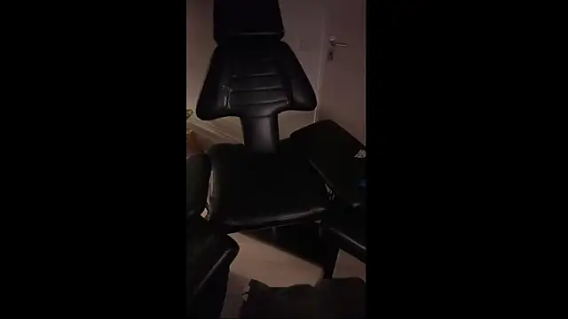 Snapshot of LuggiJack chatting on 21, 12, 2024 LuggiJack online show from 21, 12, 2024