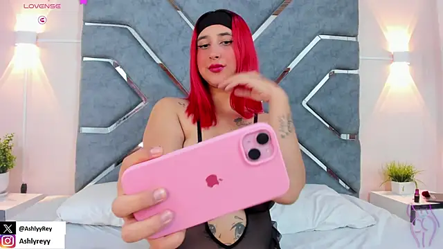 Snapshot of ashlyrey-1 chatting on 16, 12, 2024 ashlyrey-1 online show from 16, 12, 2024